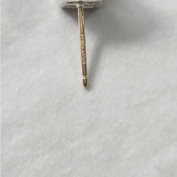 Tiffany & Co. Sparklers earrings in amethyst - Picture 5 of 7